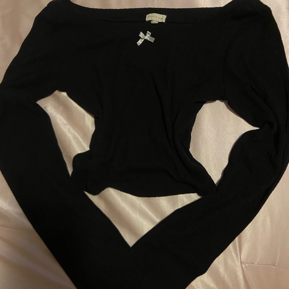 Heart & Hips Black Off-Shoulder Long Sleeve Top (M)
